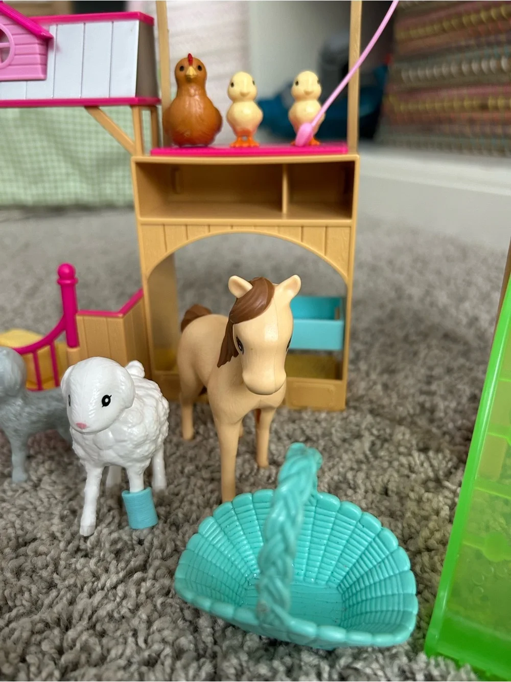Barbie Farm Vet and Pet  Playsets